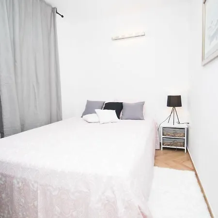 Lola's Διαμέρισμα Σπλιτ